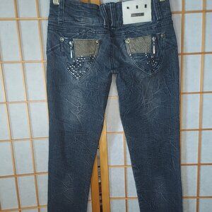 NBK Straight Leg Perma-crinkle design, pockets embellished, bling jeans (3/4)
